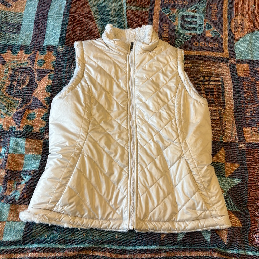 Reversible Cream Puffer Vest with Fleece Lining